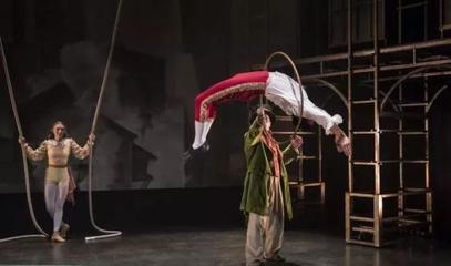 光影編織的舞臺(tái)詩(shī)篇 舞臺(tái)燈光設(shè)計(jì)的藝術(shù)與技術(shù)